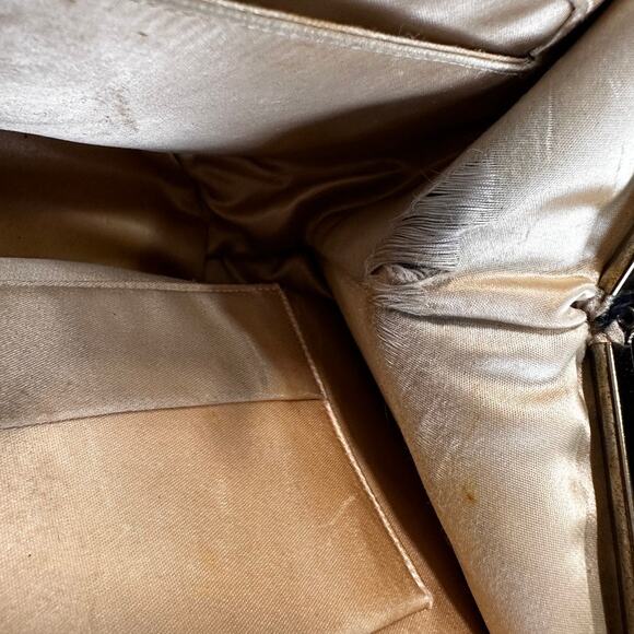 Vintage Morris Moskowitz Black Wool Purse Brownish orange lucite handle - Picture 4 of 10